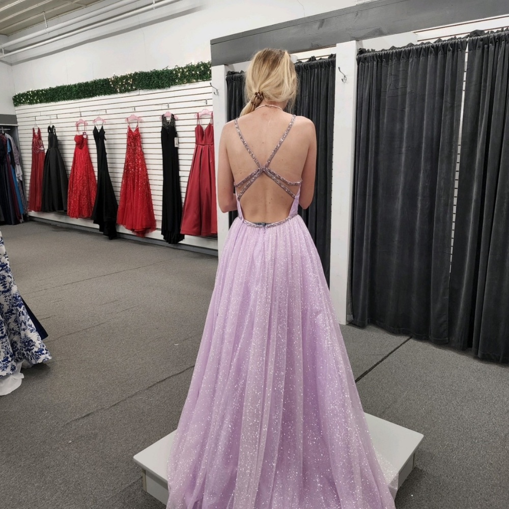PROM DRESS!! 💜 - Picture 2 of 2